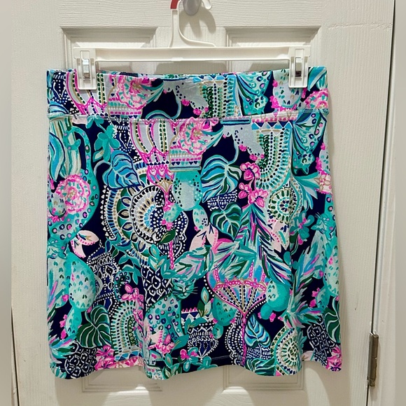 LILLY PULITZER Lookin Sharp Brenna Stretch Athleisure Coastal Beach Skirt Large - Picture 3 of 9